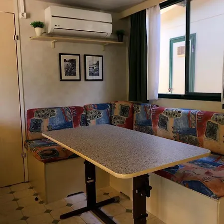 Toskana, Viareggio,chalet 27 Mit Klimaanlage Und Wlan シャレー *
